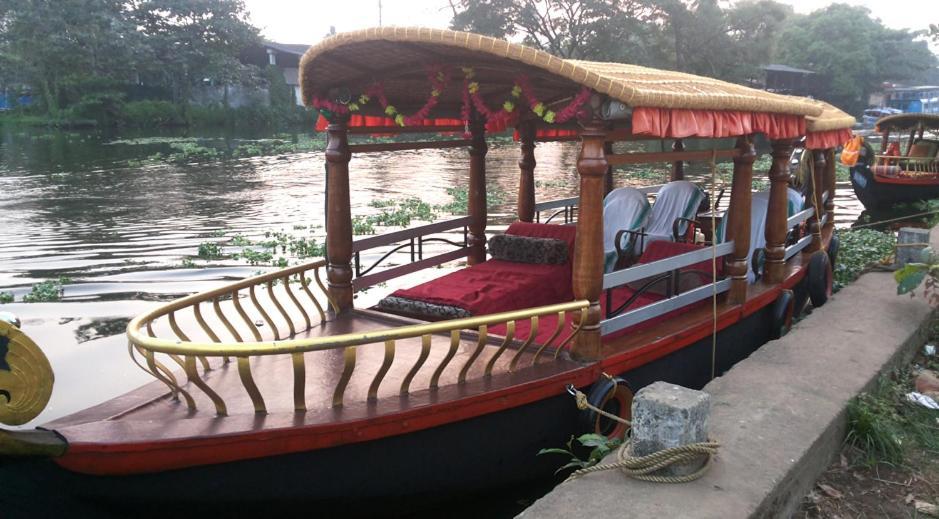 Sea Breeze Beach Home Alappuzha Bagian luar foto