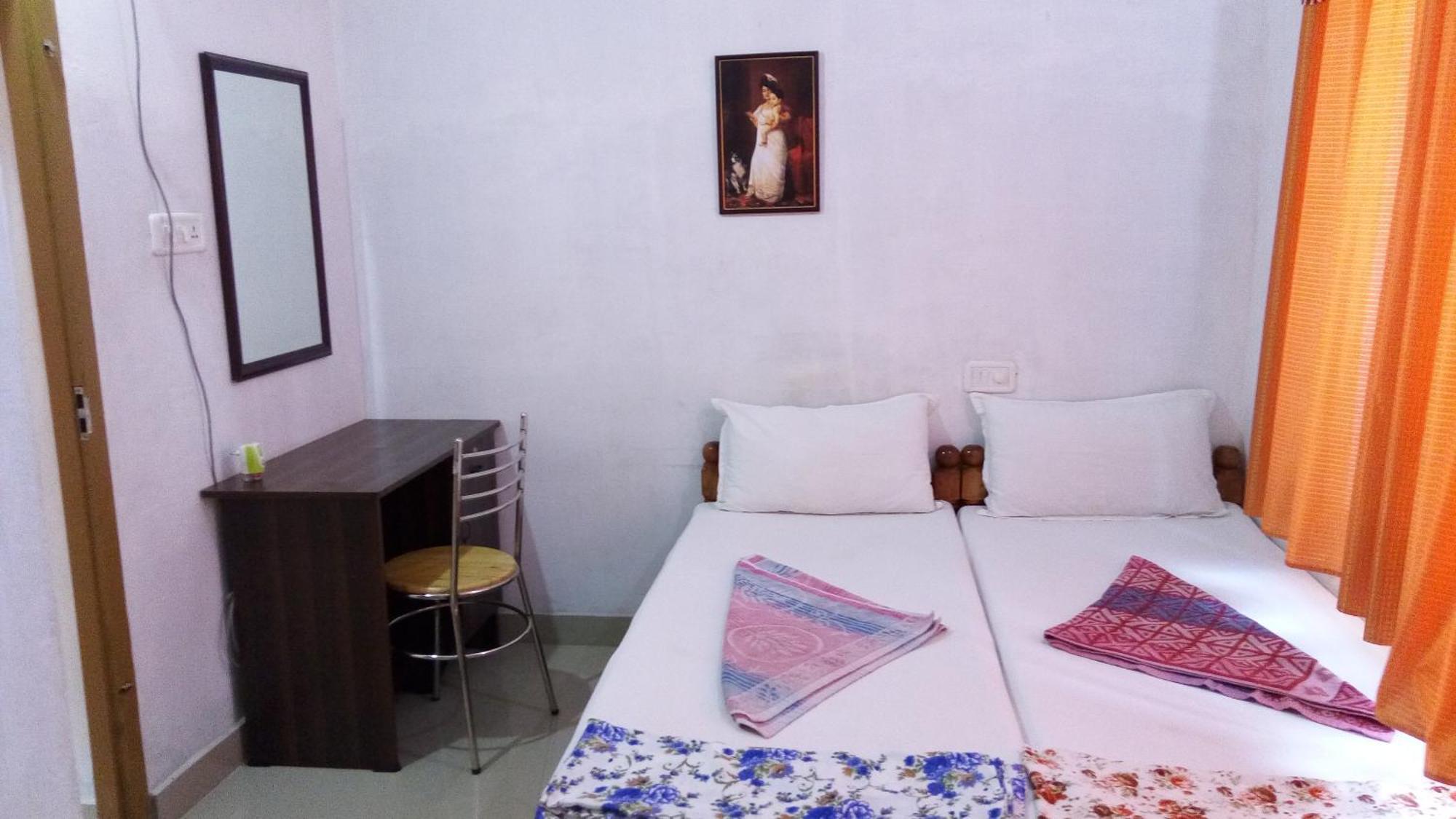 Sea Breeze Beach Home Alappuzha Bagian luar foto