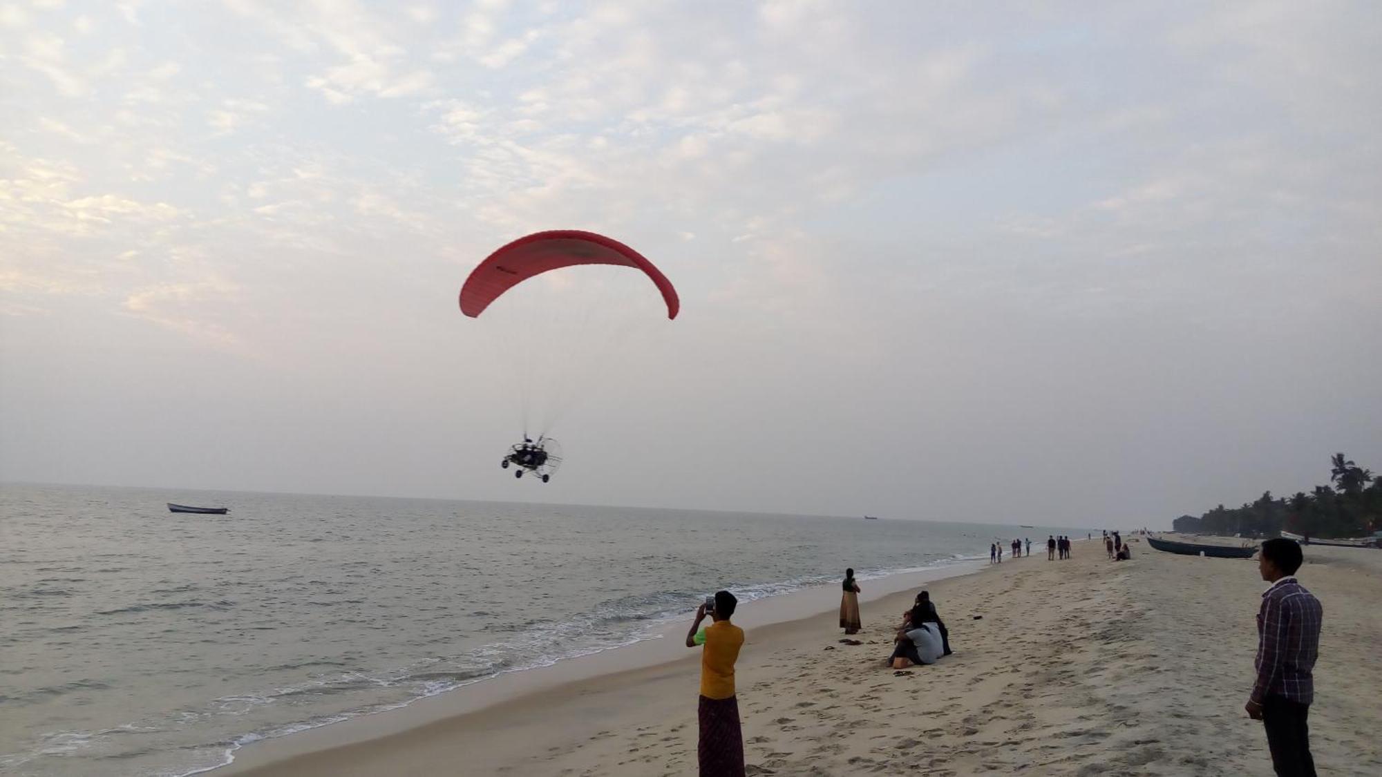 Sea Breeze Beach Home Alappuzha Bagian luar foto