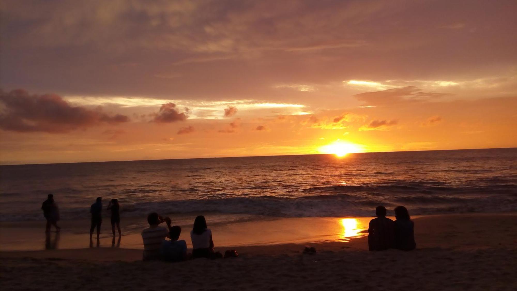 Sea Breeze Beach Home Alappuzha Bagian luar foto